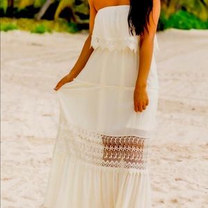 Never in A hurry Maxi Dress